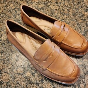 Aldo Ibreda Ladies Tan Loafers, Size 7.5